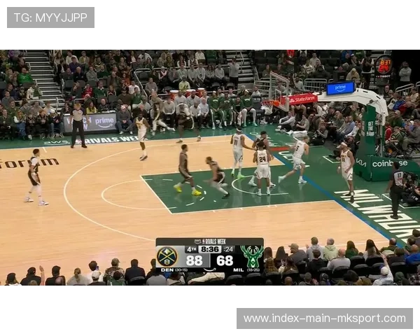 NBA雄鹿前场冲击力极强,对方后场被迫回收